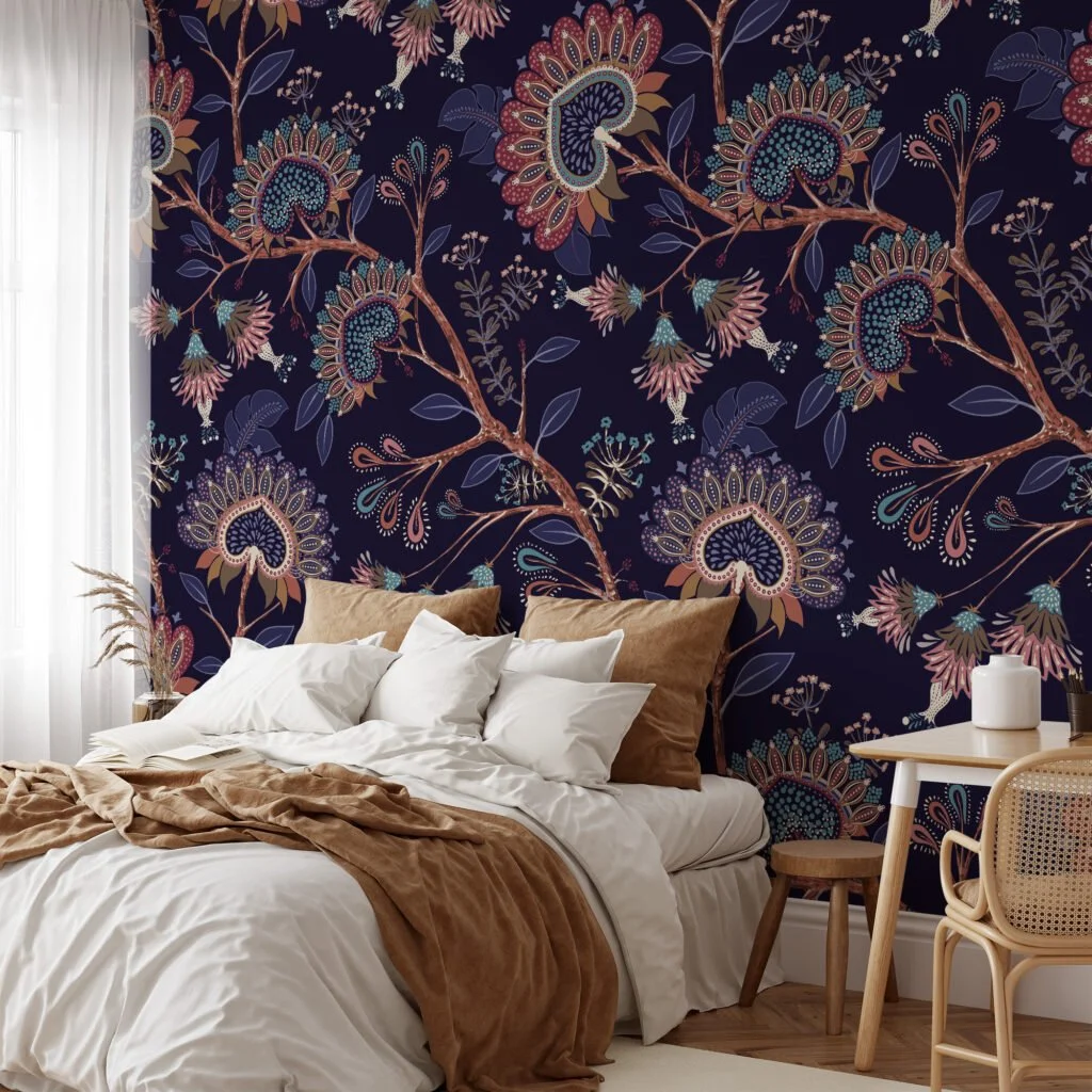 Navy Blue Floral Wallpaper - Traditional Design for a Sophisticated Aesthetic