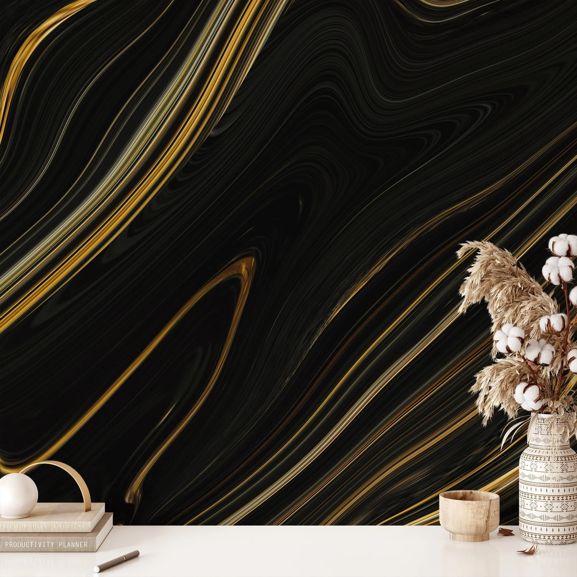 Contemporary Black and Gold Fluid Abstract Wallpaper for a Modern and Stylish Look