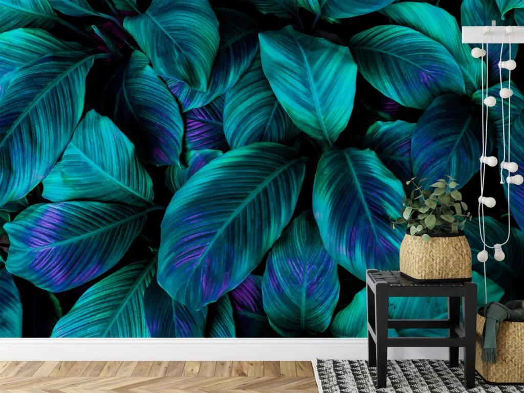 Lush Tropical Green Cannifolium Leaves with a Pop of Purple Highlights - Self-Adhesive Peel and Stick Nature Wallpaper for a Bold and Beautiful Space