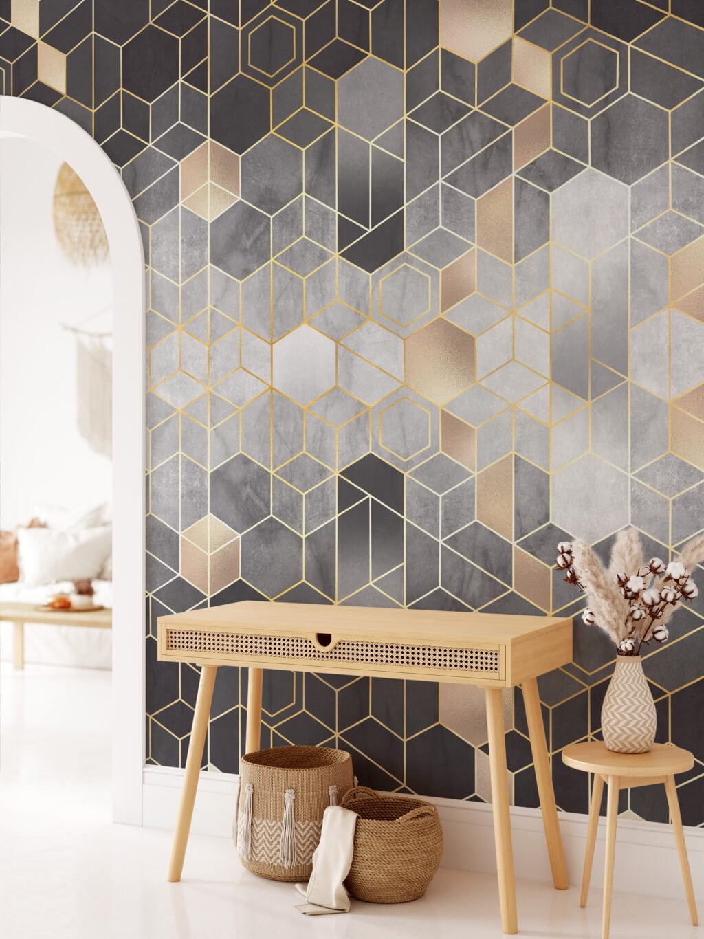 Geometric Black and Gold Hexagon Wallpaper - A Sophisticated Addition to Your Living Room, Bedroom, Bathroom, and Office Walls
