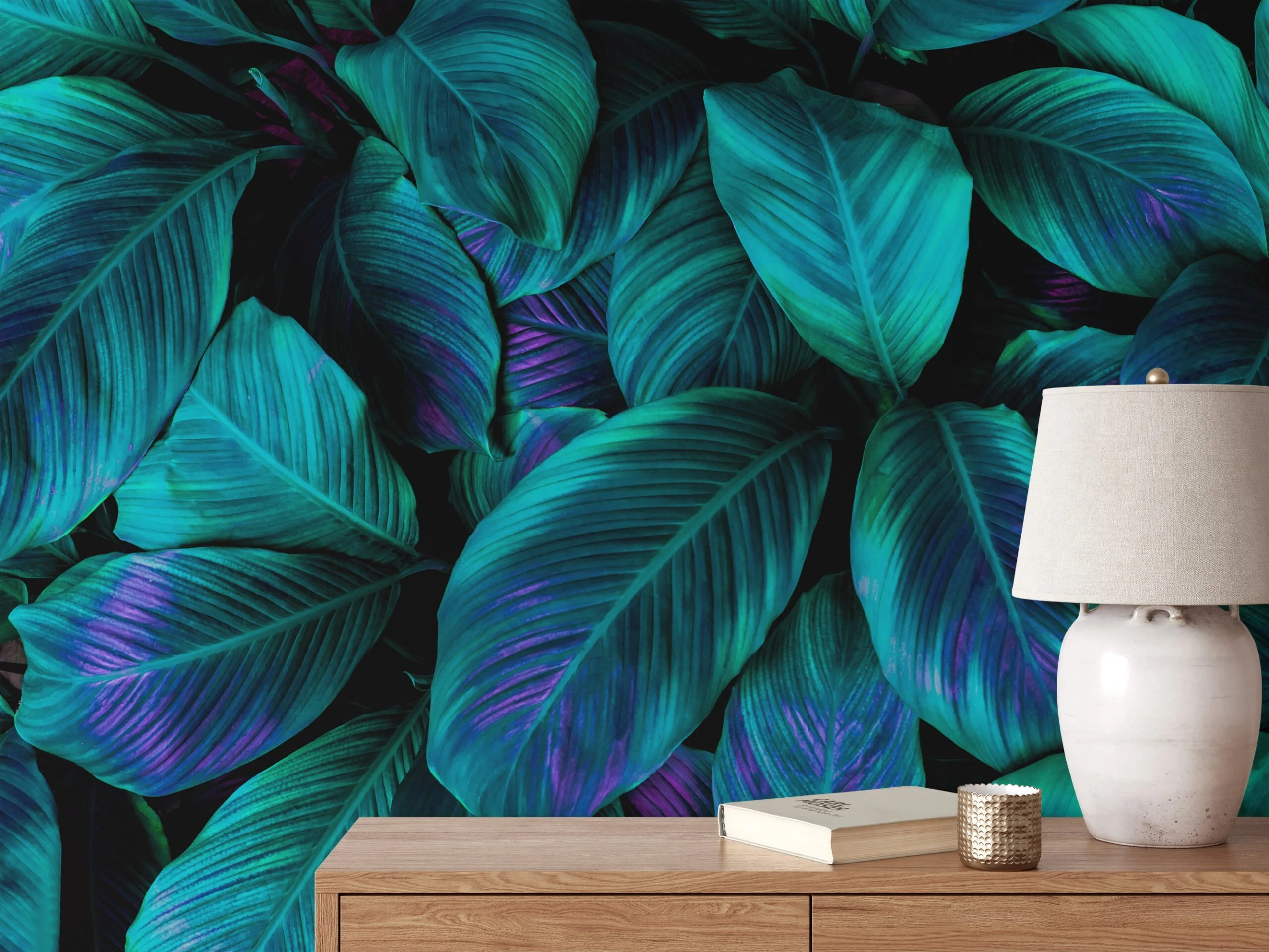 Lush Tropical Green Cannifolium Leaves with a Pop of Purple Highlights - Self-Adhesive Peel and Stick Nature Wallpaper for a Bold and Beautiful Space